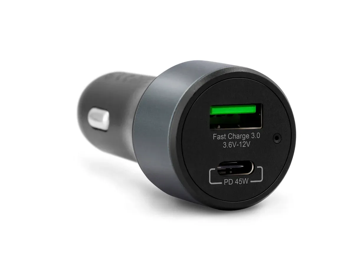 iSTYLE 45 W PD punjač za auto - svemirski siva — iSTYLE 45 W PD punjač za auto - svemirski siva