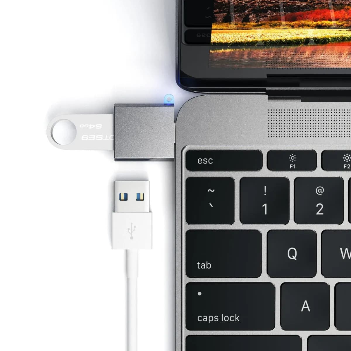Satechi USB-C to USB-A adapter - svemirski siva — Satechi USB-C to USB-A adapter - svemirski siva