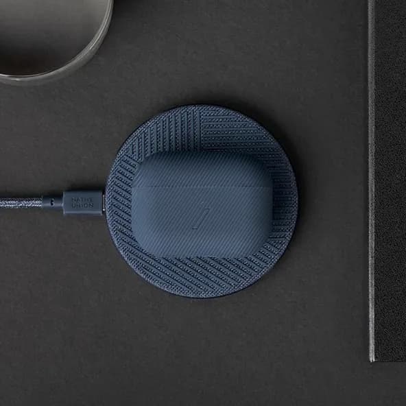 Native Union Curve Case za AirPods Pro - mornarsko plava — Native Union Curve Case za AirPods Pro - mornarsko plava