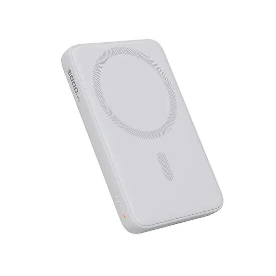 AUKEY 5000 mAh MagSafe Power Bank - Frost White — AUKEY 5000 mAh MagSafe Power Bank - Frost White