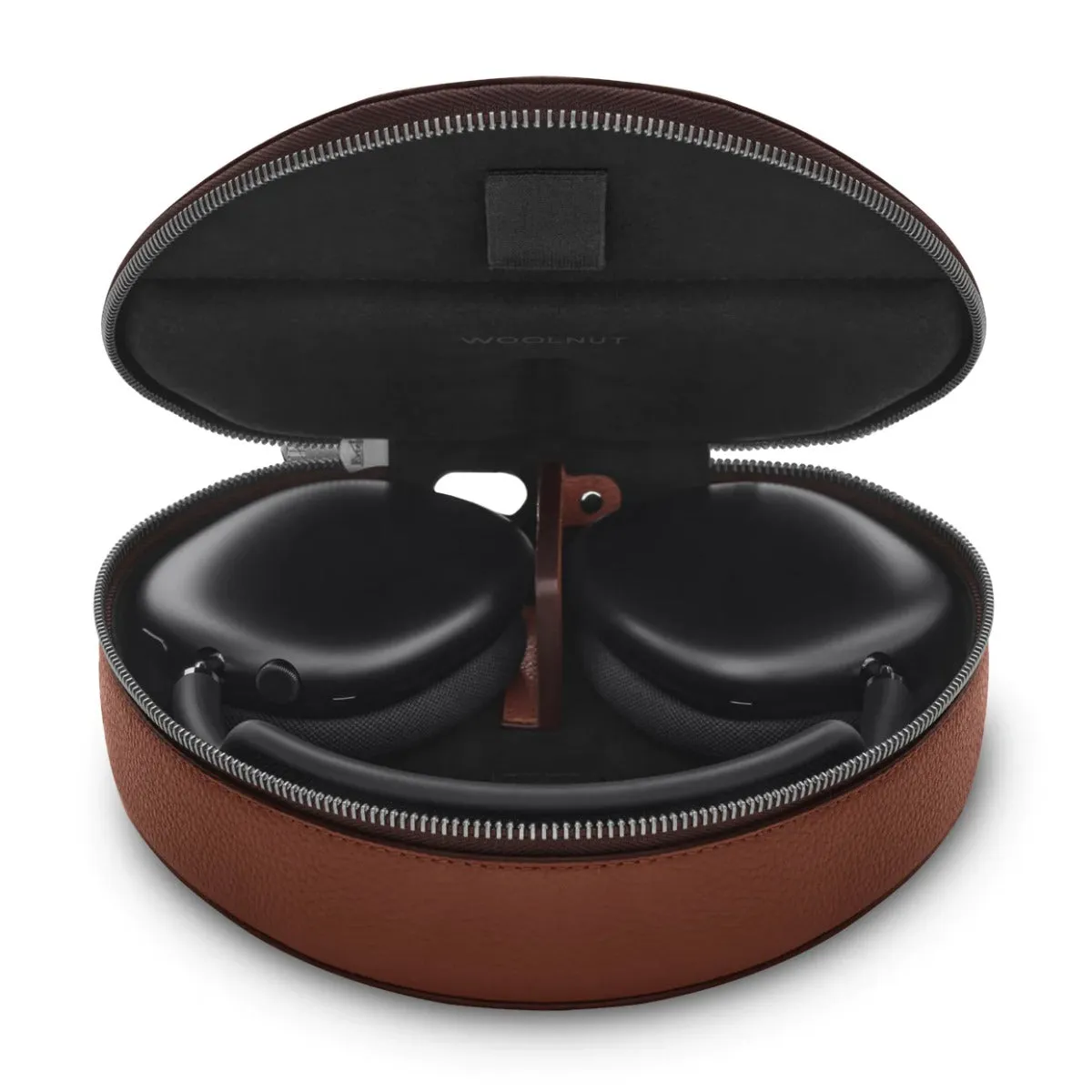 WOOLNUT kožna futrola za AirPods Max - konjak — WOOLNUT kožna futrola za AirPods Max - konjak